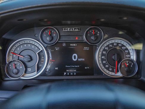 Used 2014 RAM 1500 Laramie w/ Convenience Group image 26