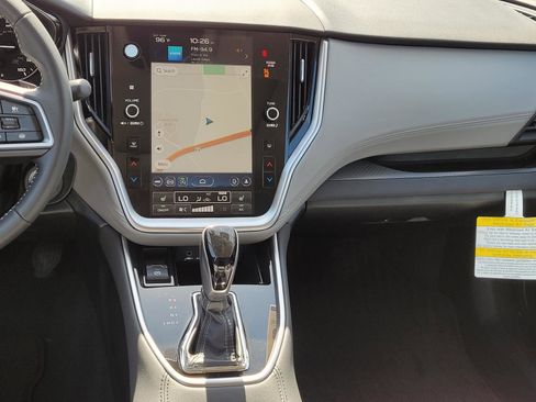 Used 2025 Subaru Outback Premium image 11