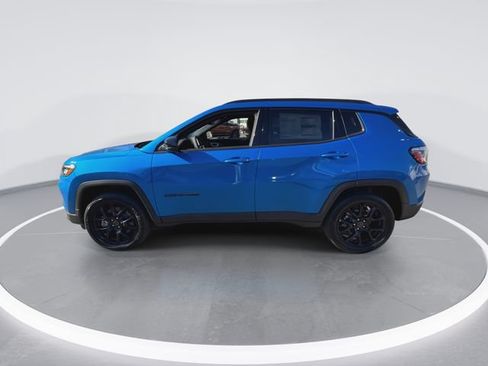 New 2026 Jeep Compass Latitude AWD/4WD image 5