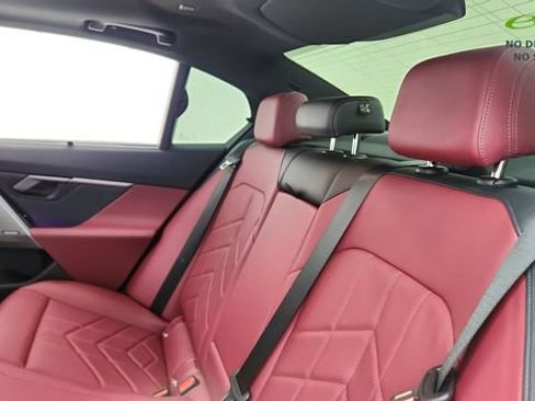 Used 2026 BMW 530i RWD image 29
