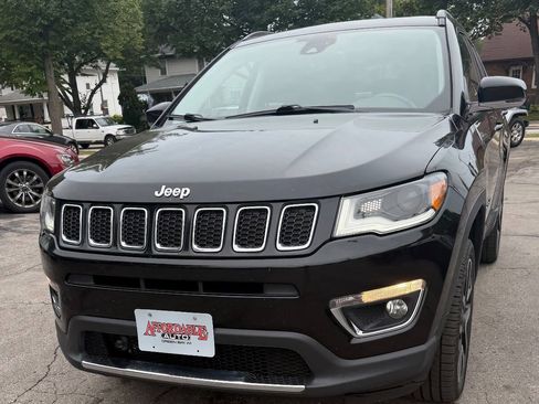 Used 2018 Jeep Compass Limited w/ Navigation Group AWD/4WD image 6