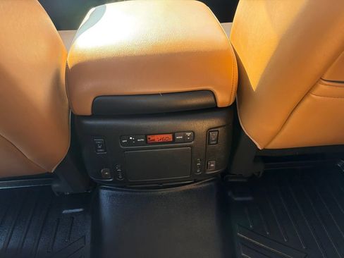 Used 2018 Nissan Armada Platinum w/ Captain Seat Package AWD/4WD image 18