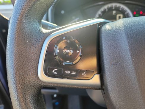 Used 2019 Honda CR-V LX image 18