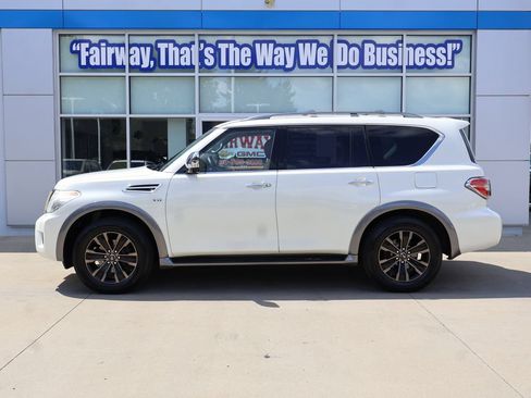 Used 2018 Nissan Armada Platinum w/ Captain Seat Package AWD/4WD image 7