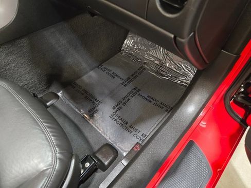 Used 2006 Chevrolet Corvette Base 2D Convertible w/ Preferred Equipment Group image 35