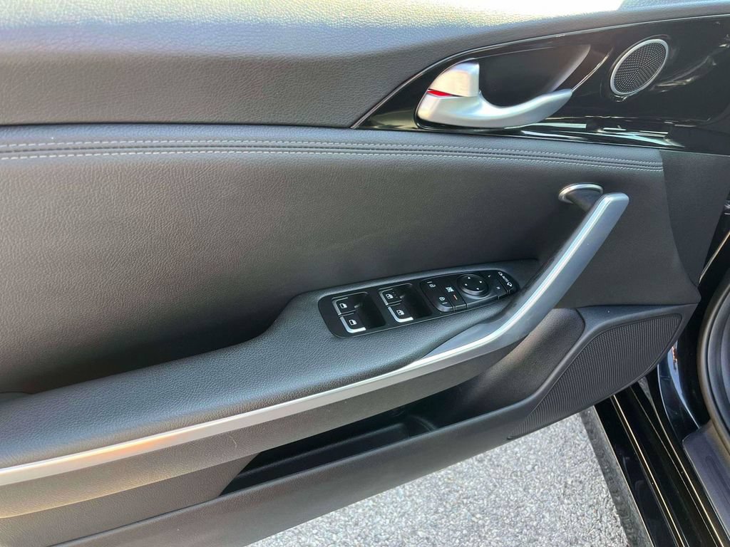 Used 2020 Kia Stinger GT-Line AWD/4WD image 12