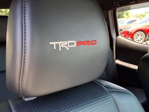 Used 2017 Toyota Tacoma TRD Pro AWD/4WD image 14