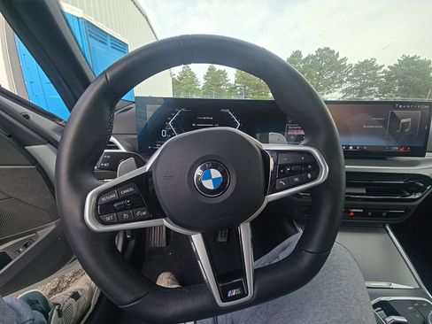 Used 2026 BMW 330i Sedan RWD image 11