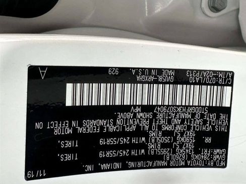 Used 2019 Toyota Highlander Limited Platinum AWD/4WD image 30