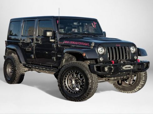 Used 2017 Jeep Wrangler Unlimited Rubicon image 4