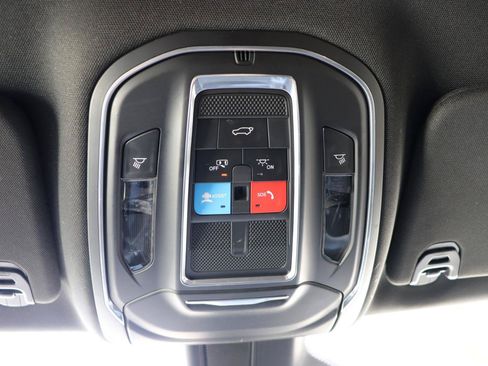 Used 2024 Jeep Wagoneer Series II w/ Flexible Seating Group AWD/4WD image 50
