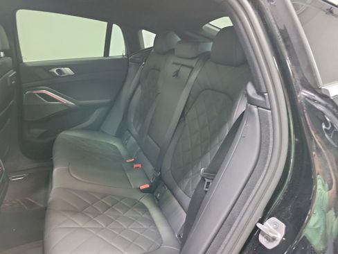 Used 2023 BMW X6 xDrive40i image 30