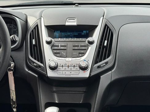 Used 2013 Chevrolet Equinox LS FWD image 16