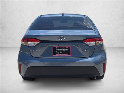 Used 2025 Toyota Corolla LE FWD image 7