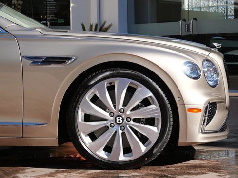 New 2026 Bentley Flying Spur Plug-In Hybrid AWD/4WD image 6