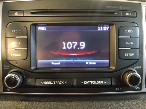 Used 2019 Kia Sportage LX AWD/4WD image 25