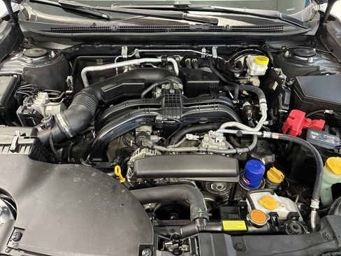 Used 2022 Subaru Outback Premium image 17