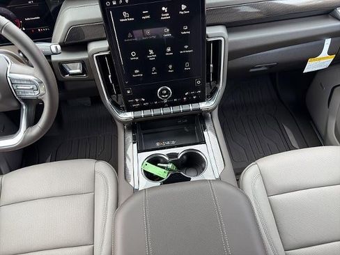 New 2026 GMC Yukon XL Elevation w/ LPO, Get Active Package image 19