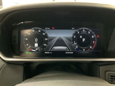 Used 2018 Land Rover Range Rover Sport HSE AWD/4WD image 22