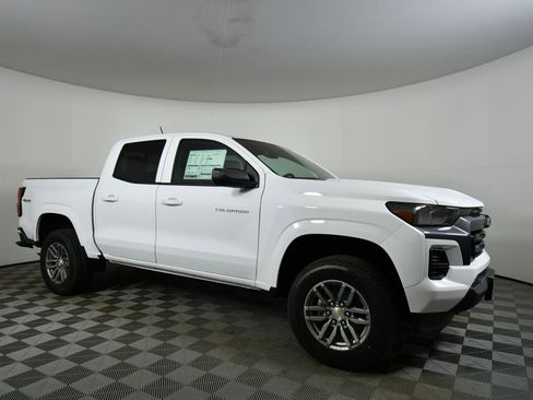New 2026 Chevrolet Colorado LT AWD/4WD image 9