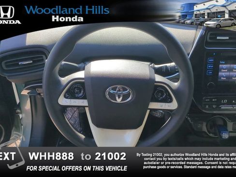Used 2017 Toyota Prius Two w/ Carpet Mat Package FWD image 10