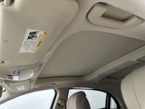 Used 2015 Mercedes-Benz S 550 Sedan image 28