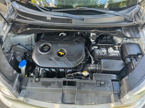Used 2019 Kia Soul + FWD image 13