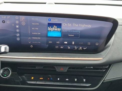 Used 2025 Buick Envision Sport Touring image 16