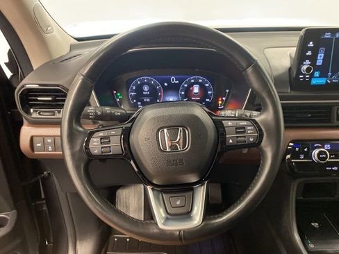 Certified 2024 Honda Pilot Elite image 16