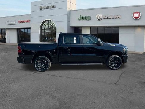 New 2026 RAM 1500 4x4 Crew Cab image 8