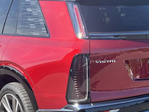 Certified 2026 Cadillac Vistiq Sport w/ LPO, Floor Liner Package AWD/4WD image 10