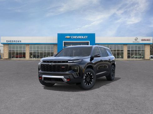 New 2026 Chevrolet Traverse Z71 w/ Enhanced Driving Package AWD/4WD image 8
