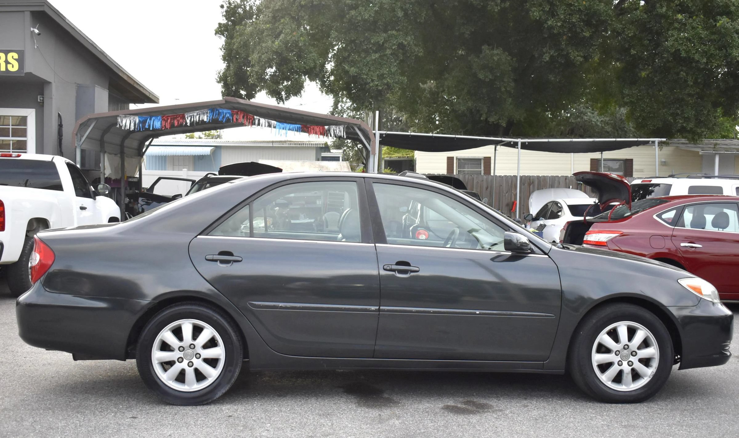 Used 2002 Toyota Camry LE FWD image 8