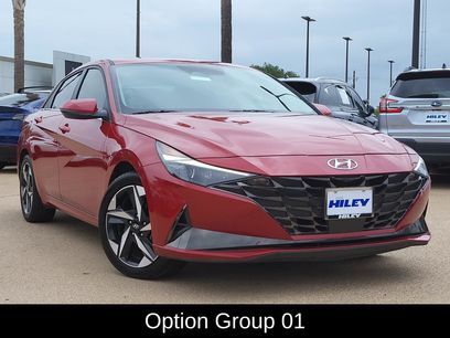 Used 2023 Hyundai Elantra Limited