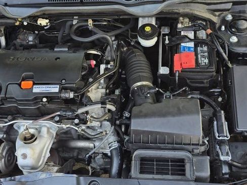 Used 2020 Honda Civic Sport image 39