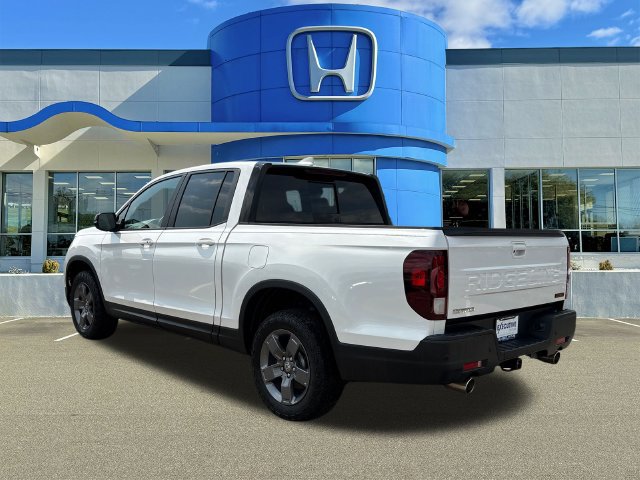 Used 2024 Honda Ridgeline TrailSport image 4