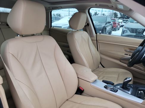 Used 2014 BMW 328i Gran Turismo xDrive image 19