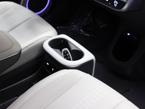 Used 2023 Hyundai Ioniq 5 SEL w/ Cargo Package image 22