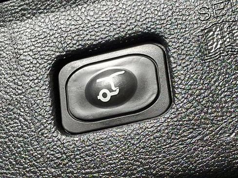 Used 2022 Ford Edge SEL w/ Convenience Package image 29