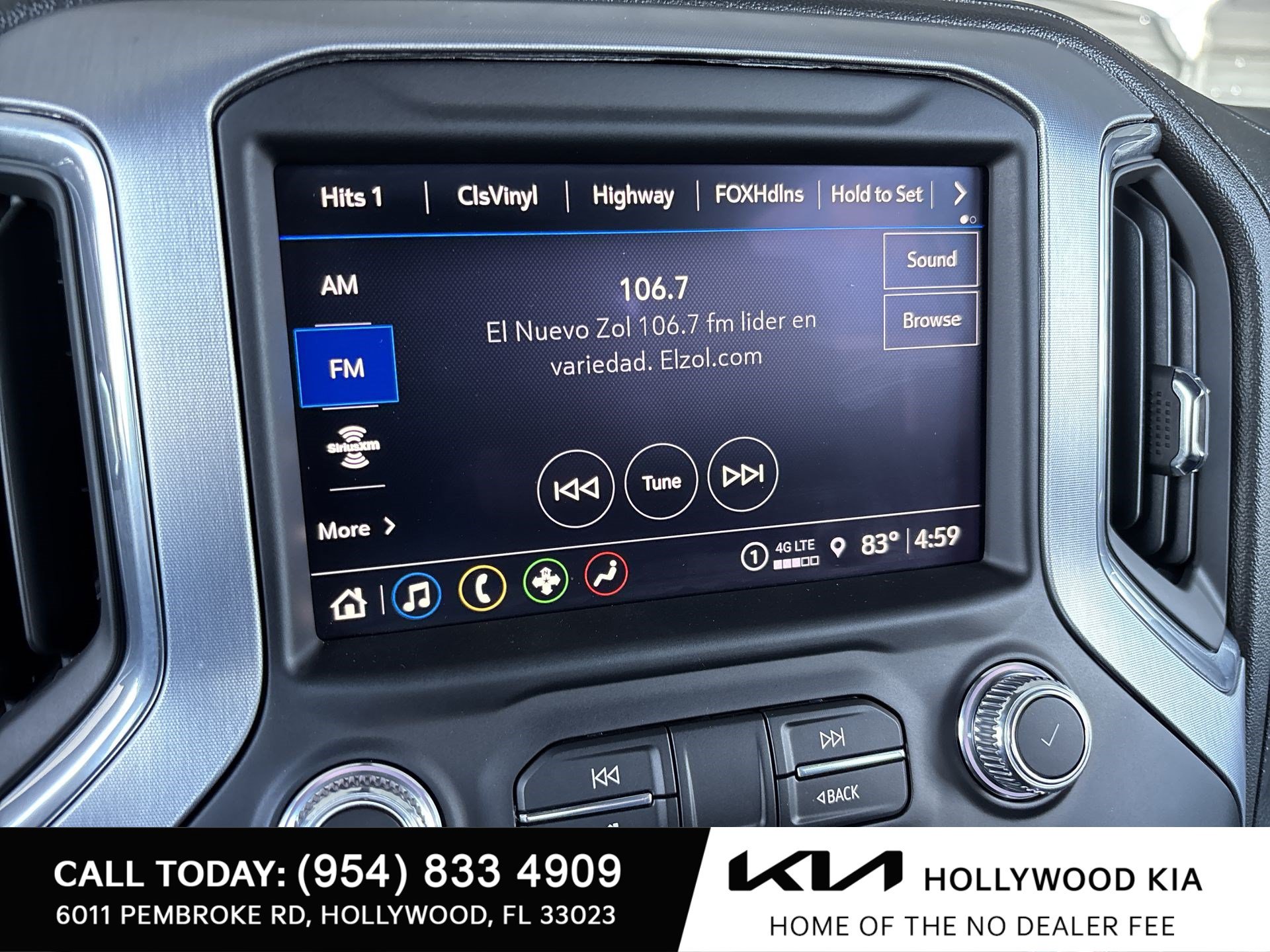Used 2023 GMC Sierra 2500 SLT AWD/4WD image 12