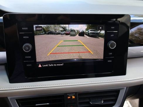 Certified 2025 Volkswagen Taos SEL image 24