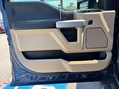 Used 2017 Ford F250 Lariat w/ Chrome Package AWD/4WD image 13