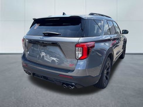 Used 2023 Ford Explorer ST w/ Equipment Group 401A AWD/4WD image 4