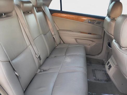 Used 2006 Toyota Avalon XLS image 13