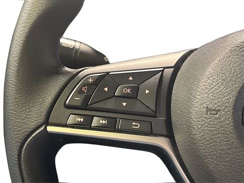 Used 2024 Nissan Sentra SV image 32