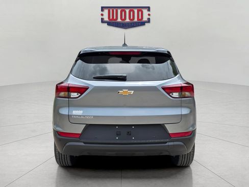 New 2026 Chevrolet TrailBlazer LS w/ LS Convenience Package FWD image 3