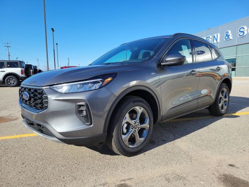 New 2026 Ford Escape ST-Line Select w/ Equipment Group 401A image 2