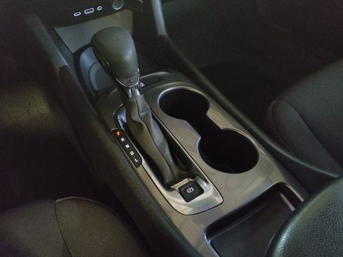 Used 2023 Chevrolet Malibu LS FWD image 26