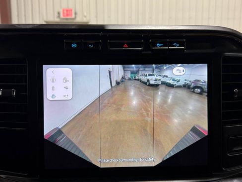 Used 2023 Ford F350 Lariat w/ FX4 Off-Road Package AWD/4WD image 54