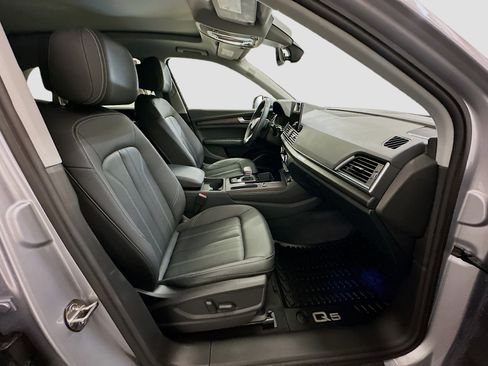 Used 2023 Audi Q5 2.0T Premium Plus w/ Premium Plus Package AWD/4WD image 34
